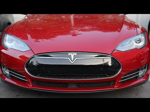 هل يستحق الأمر شراء سيارة Tesla؟ الإطلاع على المُميزات والعيوب - السيارات الكهربائية 