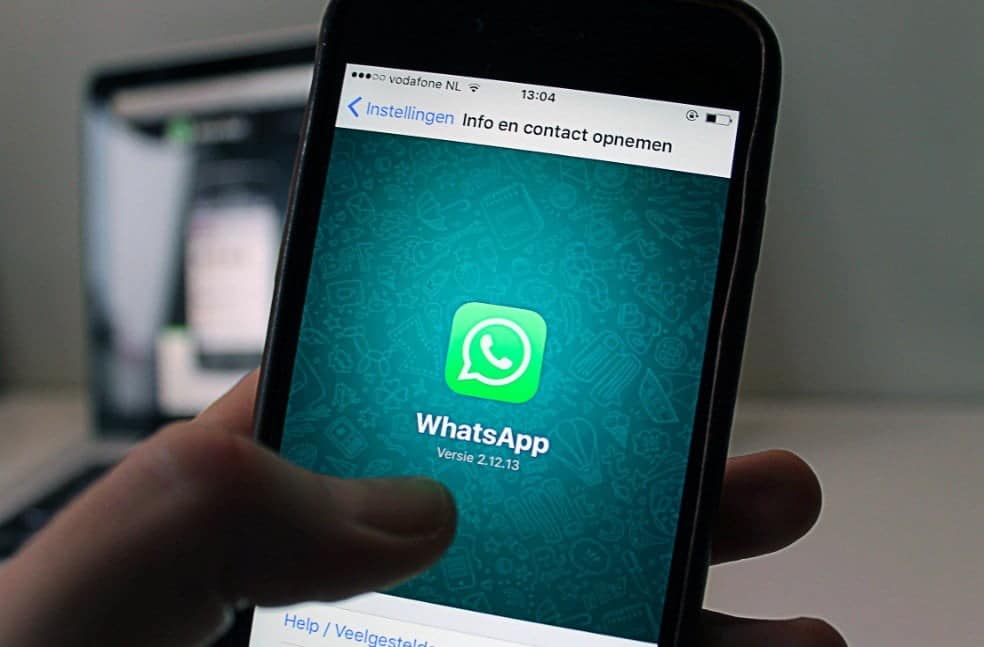 كيف إنشاء الملصقات المخصصة الخاصة بك على الـ WhatsApp (Android) - Whatsapp شروحات