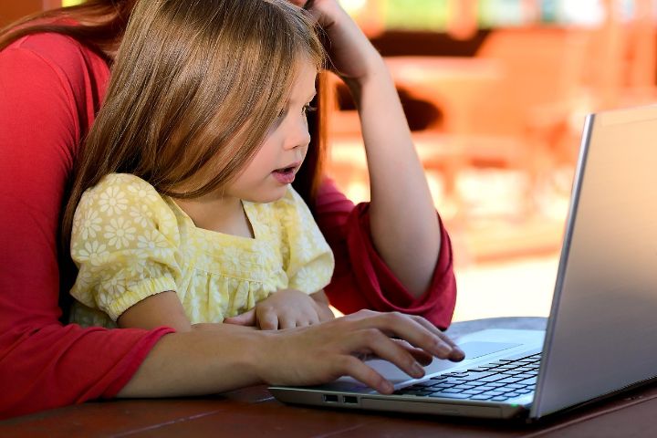 نصائح مفيدة لجعل YouTube أكثر أمانًا لأطفالك - Amazon مقالات