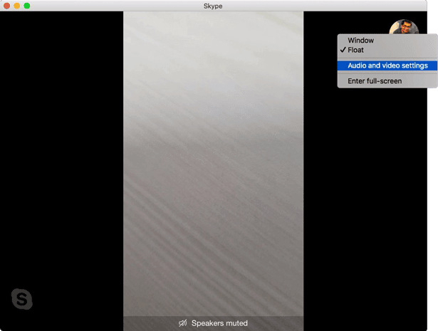 كيفية إخفاء الخلفية باستخدام وضع Blur على Skype - شروحات