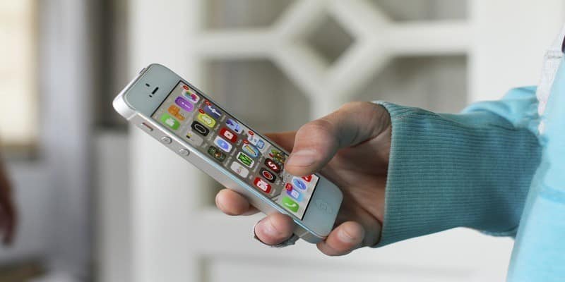 organize apps iPhone featured | كيفية تنظيم التطبيقات بشكل أفضل على الـ iPhone الخاص بك