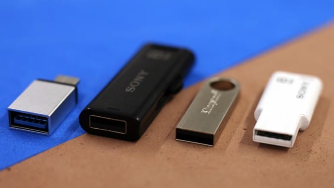 أفضل 10 تطبيقات لتشفير محركات أقراص USB لحماية مُحتواها - شروحات