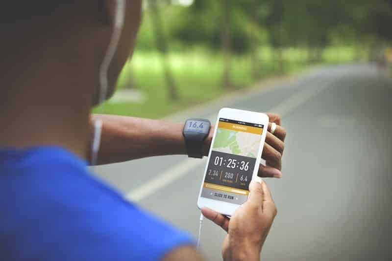 أفضل تطبيقات الجري لنظام Android لتسجيل بيانات الركض الخاصة بك - Android