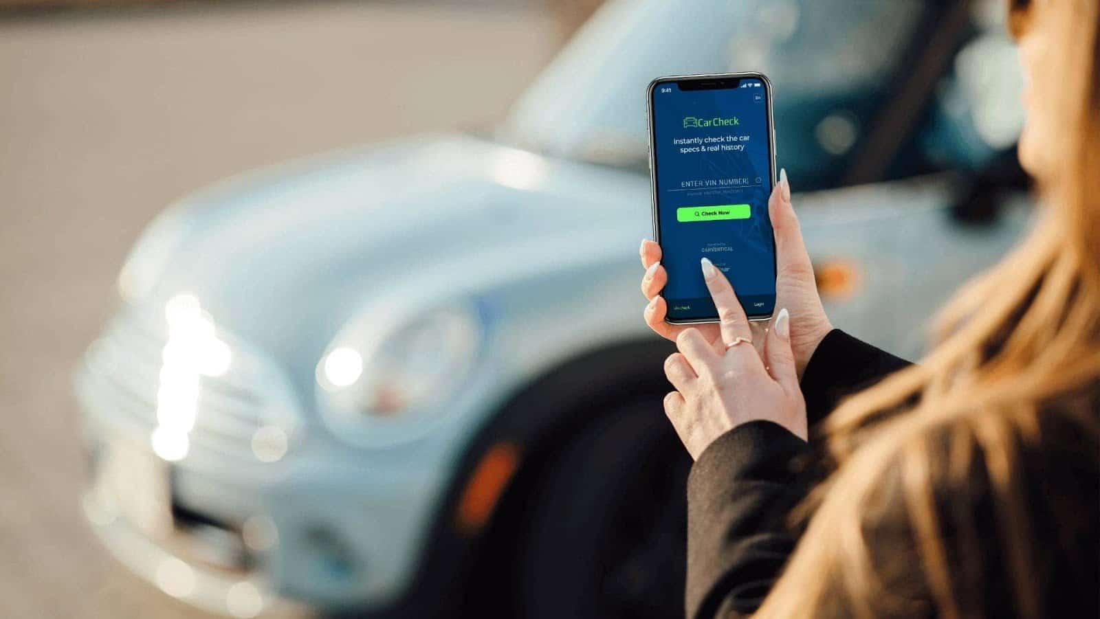 أفضل التطبيقات ومواقع الويب الأساسية لأصحاب السيارات لإصلاح مشاكلها وتوفير المال - Android iOS مواقع