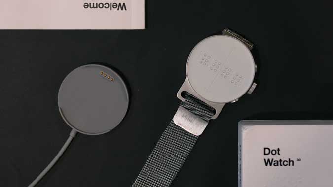 مُراجعة Dot Watch 3: الساعة الذكية الأولى في العالم التي تحتوي على تقنية برايل - مراجعات