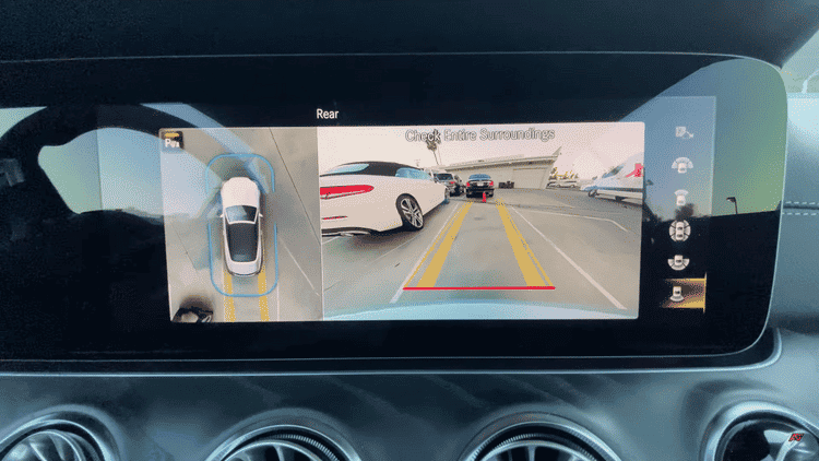 Как работает камера кругового обзора 360 ° в автомобиле? - объяснения