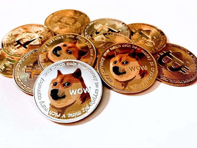 أهم الأسباب لبيع Dogecoin ولماذا قد تحتفظ بها - العملات المُشفرة شروحات