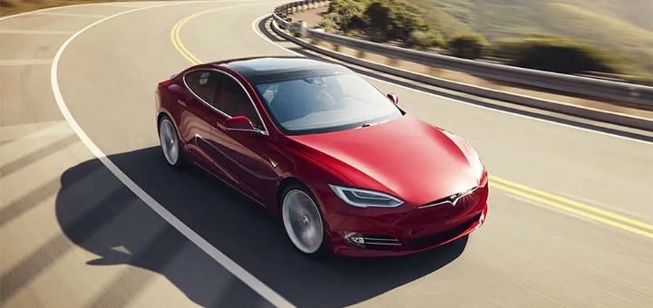 كم عدد الكيلومترات التي تقطعها سيارة Tesla طوال عمرها الافتراضي؟ - السيارات الكهربائية شروحات