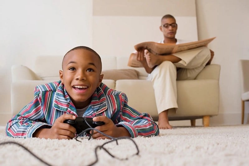 هل يُمكن أن تُؤدي ممارسة ألعاب الفيديو إلى تحسين معدل ذكاء الطفل؟ - مقالات