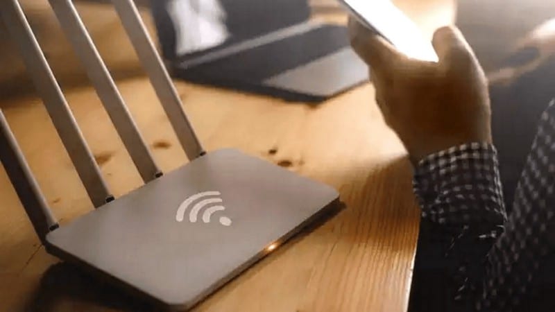 طرق لتحسين سرعة جهاز توجيه Wi-Fi - شروحات