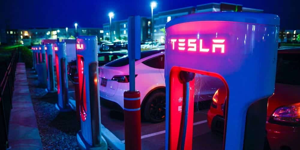 أسباب للنظر إلى سيارة Tesla Model Y الكهربائية - السيارات الكهربائية