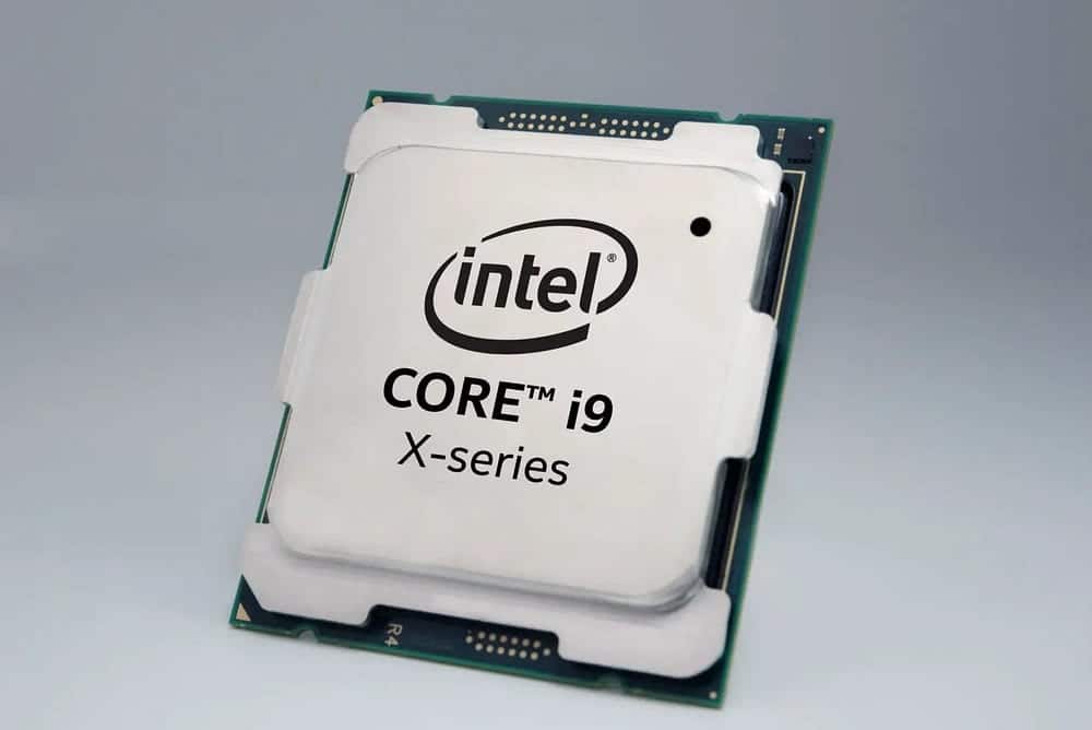 شرح مُعالجات Intel: ما هي أنوية الكفاءة (E-Cores) وأنوية الأداء (P-Cores)؟ - شروحات