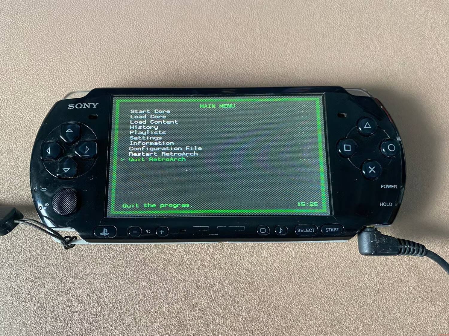كيفية تحويل PSP إلى محاكي لتشغيل ألعاب Game Boy - شروحات