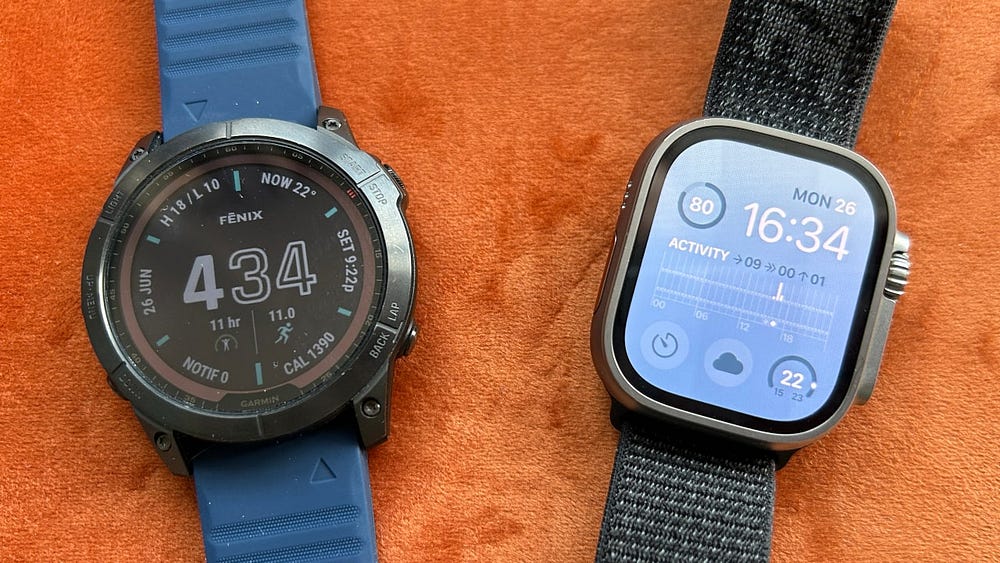 مقارنة بين Garmin Fenix et Apple Watch: كيف تختار الساعة الذكية المُناسبة لك؟ - Apple Watch مراجعات