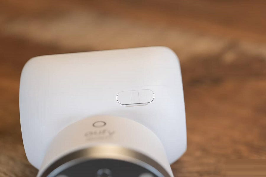مُراجعة كاميرا Eufy Indoor Cam S350: تقنية تتبع ذكية وعدسات مُزدوجة لمراقبة المنزل بكفاءة - مراجعات