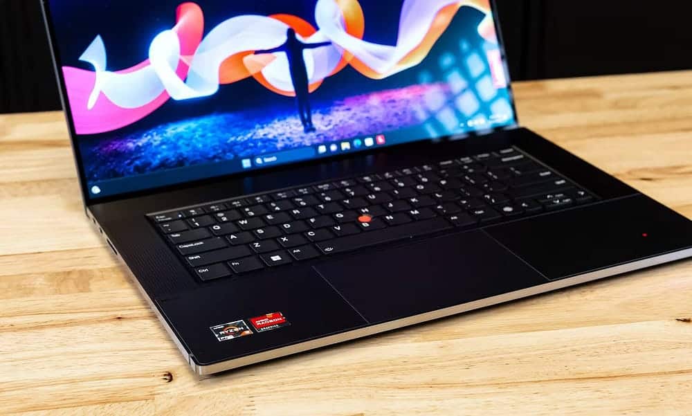 مُراجعة Lenovo ThinkPad Z16 Gen 2 AMD: رفيق رائع للعمل والمهام المكتبية - مراجعات